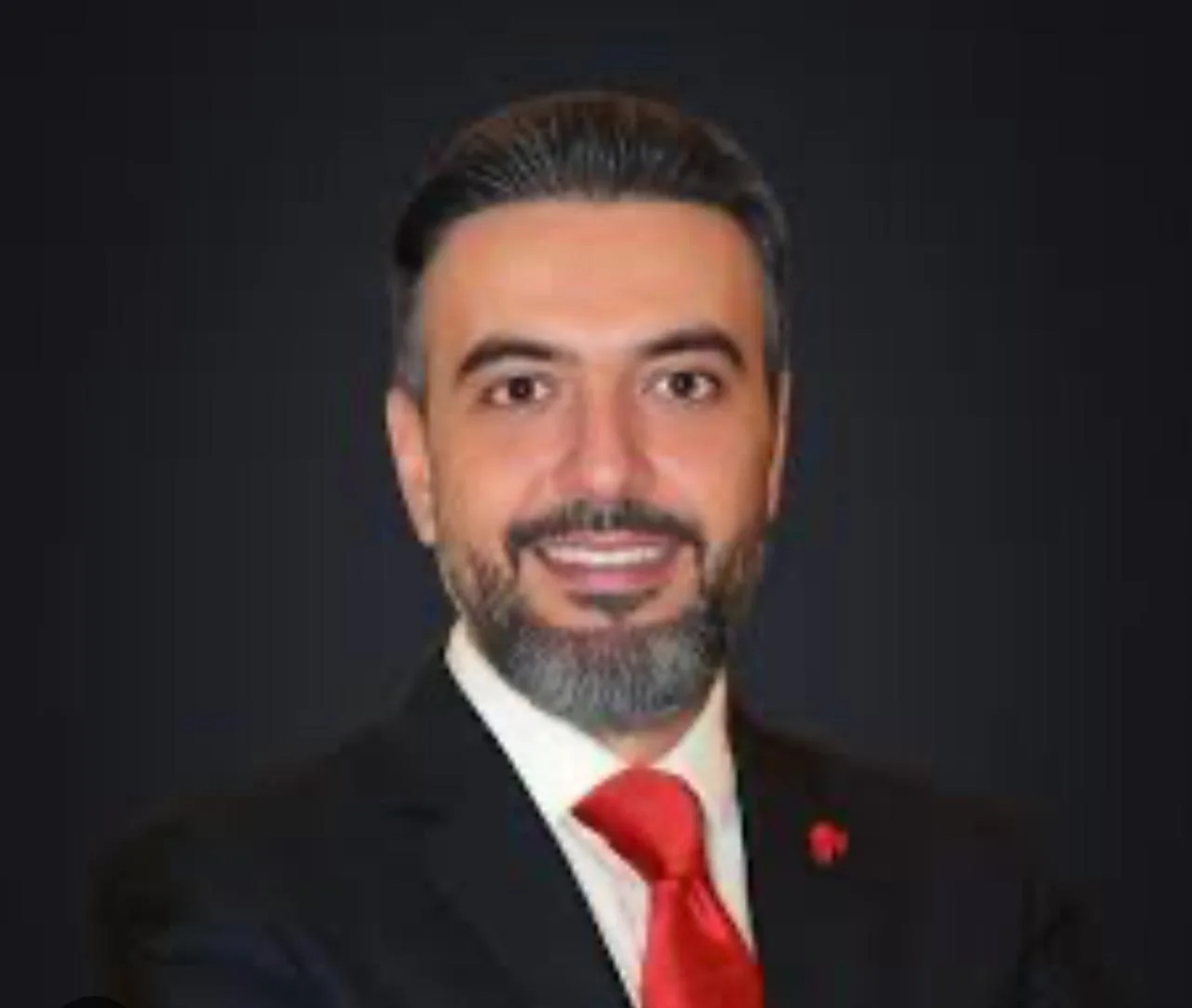 الكاتب شادي ضاوي